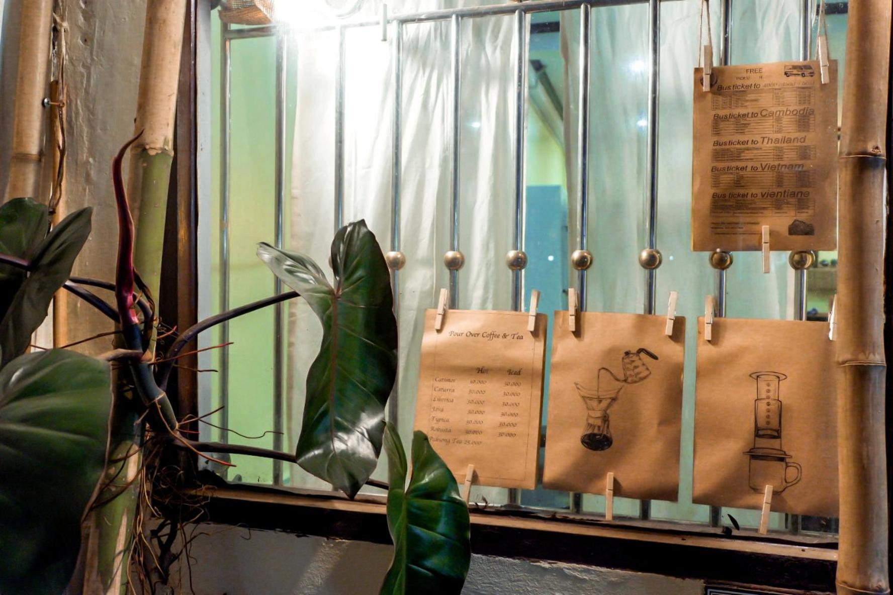 Non Pakse Hostel & Coffee House Luaran gambar