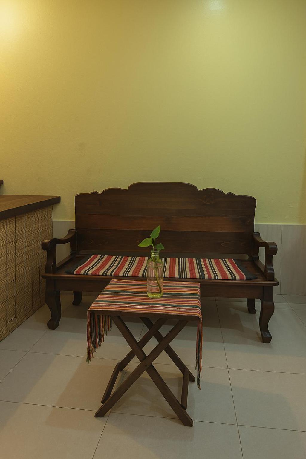 Non Pakse Hostel & Coffee House Luaran gambar
